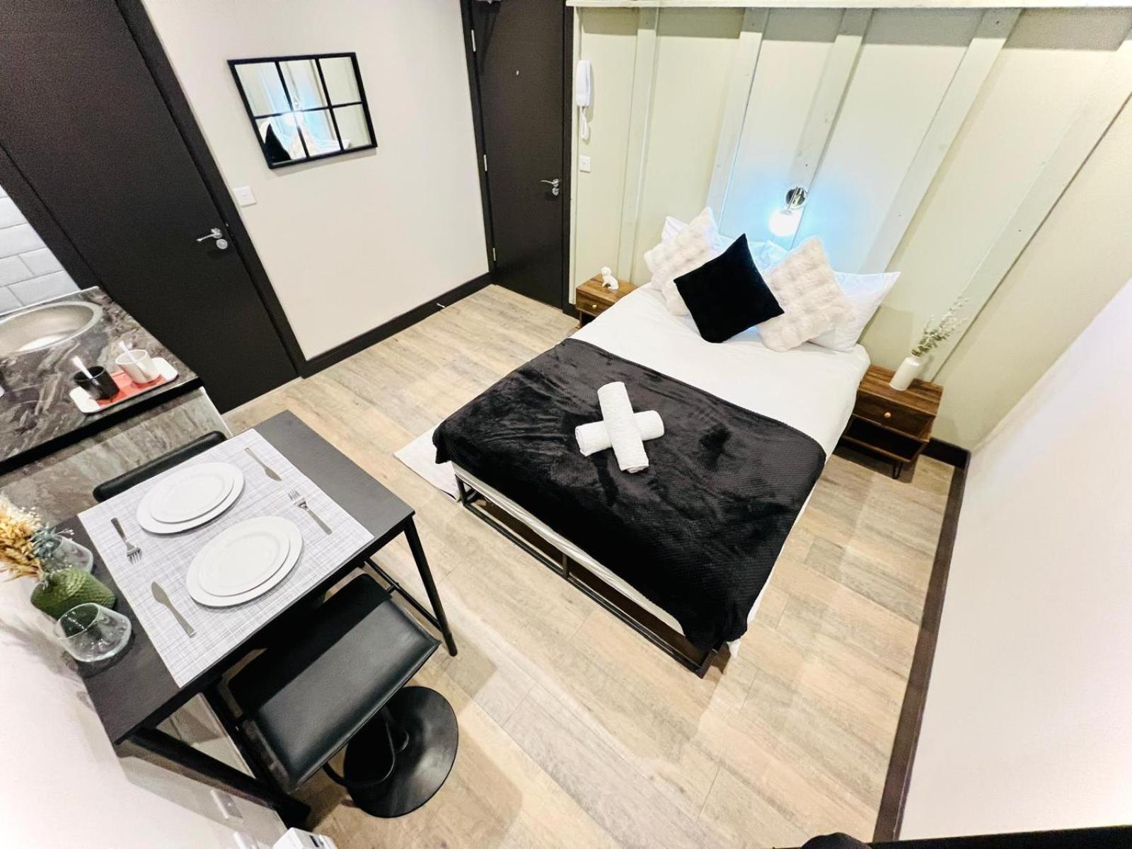 London 72 City Center Studio Top Location I מראה חיצוני תמונה
